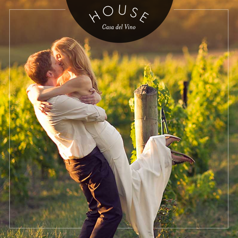 ¿Tienes algún evento social? En House puedes vivir experiencias únicas, reserva para tu ocasión especial. Reserva al mail reservas@housecasadelvino.cl o al +32 2754700