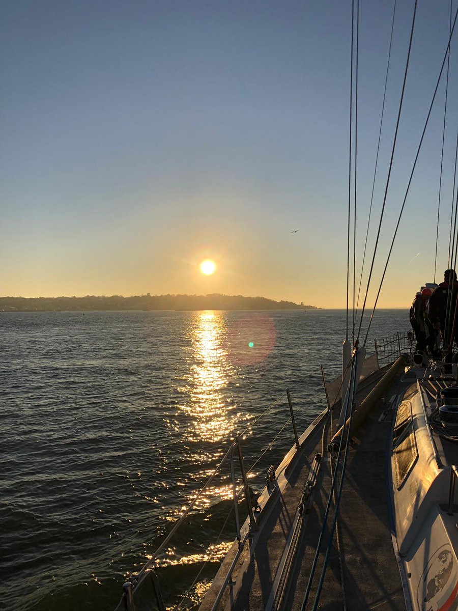 30armdengrsqn's tweet photo. Armoured Troop making the most of a weeks sailing, two personnel supported @REYCOffshore last week, acting as crew to enable skippers to qualify. #adventure #yourarmyneedsyou #gettingpaidforthis https://t.co/2Co7SUbQl6