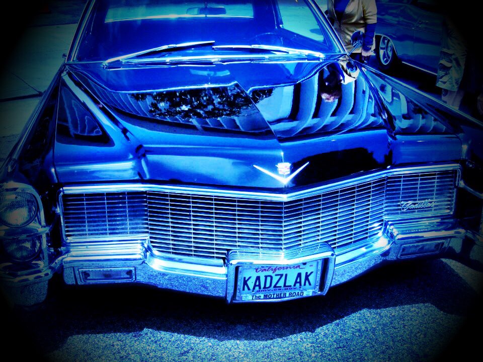 DecksByTheBeach's tweet photo. @cadillac @licenseplateparty69
@conortripler
@pickpocketparty #vintage #classiccars #cruiser #customplates #attitude
#licenseplateparty69 
#DecksByTheBeach
#VanityPlates
#CustomLicensePlate 
#Tags
#Cars 
#Autos 
#Motorcycles 
#Photography
#Humor https://t.co/AbhwkQXQ5m