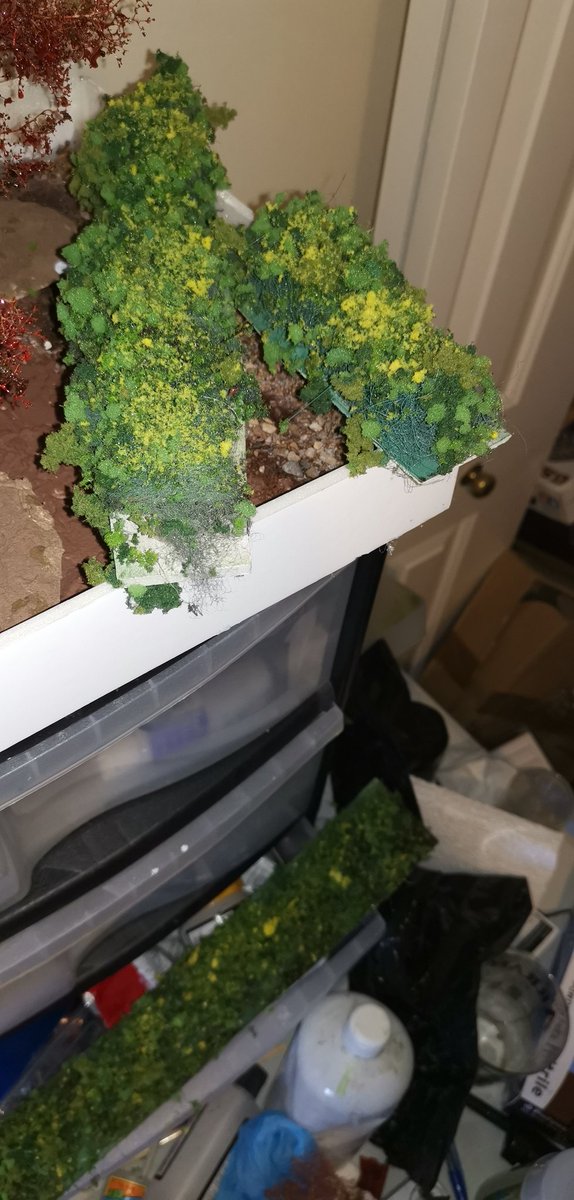 Daveshobbystuff's tweet photo. Some gorse bushes I made today. Got the idea from @stitches_spells the other day.
#terrainbuilding #buildingterrain #makingterrain #terrainmaking #wargamingterrain #wargamesterrain https://t.co/bCeZ9AFy4Q