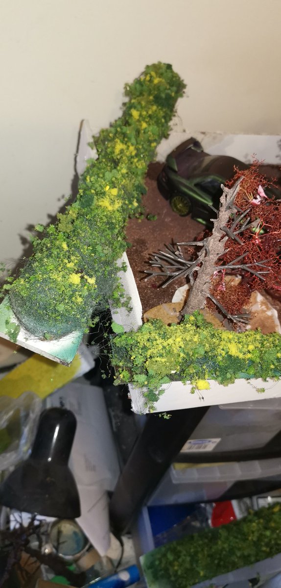 Daveshobbystuff's tweet photo. Some gorse bushes I made today. Got the idea from @stitches_spells the other day.
#terrainbuilding #buildingterrain #makingterrain #terrainmaking #wargamingterrain #wargamesterrain https://t.co/bCeZ9AFy4Q