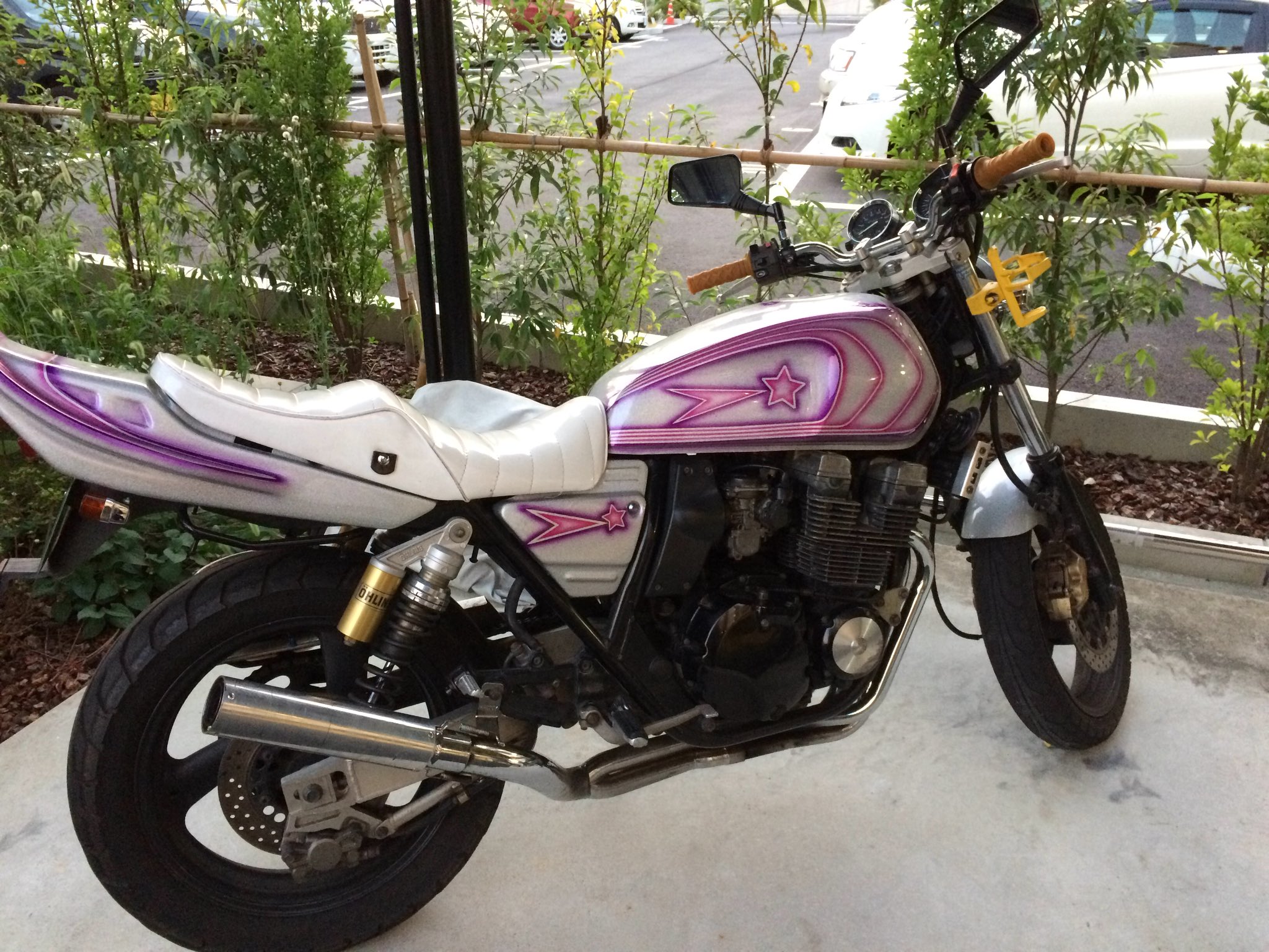 族車ピンク二枚 ゼファー XJR ZRX JADE CBX400F 懐かしき GPZ 族車ピンク二枚 ゼファー XJR ZRX JADE CBX400F 懐かしき GPZ