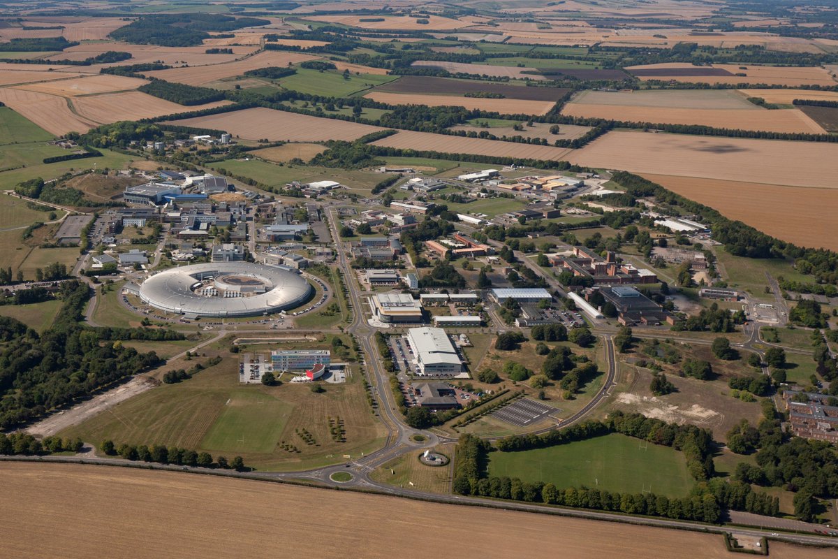 Harwell Campus secures £110million funding from Santander Corporate and Commercial to fuel growth in UK's knowledge economy. <a href="/santanderuk/">Santander UK</a> @santanderukbiz harwellcampus.com/news/harwell-t… <a href="/fttechnews/">FT Technology News</a> <a href="/TCEurope/">TechCrunch Euro News</a> <a href="/WiredUK/">WIRED UK</a>