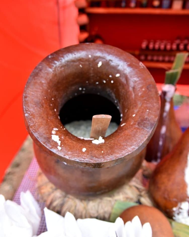 NagalandToday's tweet photo. "Kheshi Khe" is a traditional Angami Naga brew made from fermented Job's Tears.
Taken in scoops, even a spoonful of this brew is very potent.
#nagalandtoday #nagalandnews #nagaland #jobstears
#localalcohol #indigenous #kohima #discoverfood #brew #discovernagaland #foodculture https://t.co/SBFsRotCyt