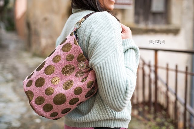 MuratoreManuela's tweet image. vi piace la mia nuova Boule Bag ?!?
 Pazzesca, fatta a mano da Corsetti - Made in Italy... goo.gl/EA5HxD
 #boulebag #corsetti #madeinitaly #handmade #bag