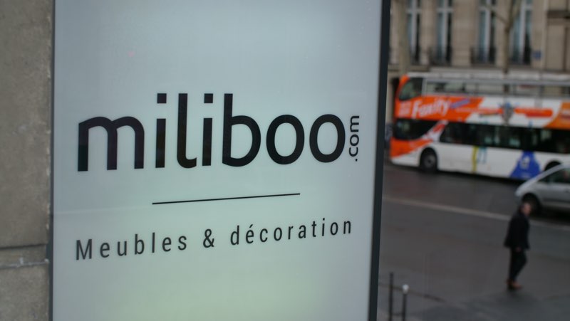 miliboo's tweet photo. Des choses se préparent à la nouvelle #Milibootik de #Paris Madeleine avec l'équipe de @Imagerie_films ☺️
Restez connectés... ça arrive bientôt ! #shooting #video #projet #inspiration #deco #design
📸 @Imagerie_films https://t.co/cOXxWl61u1