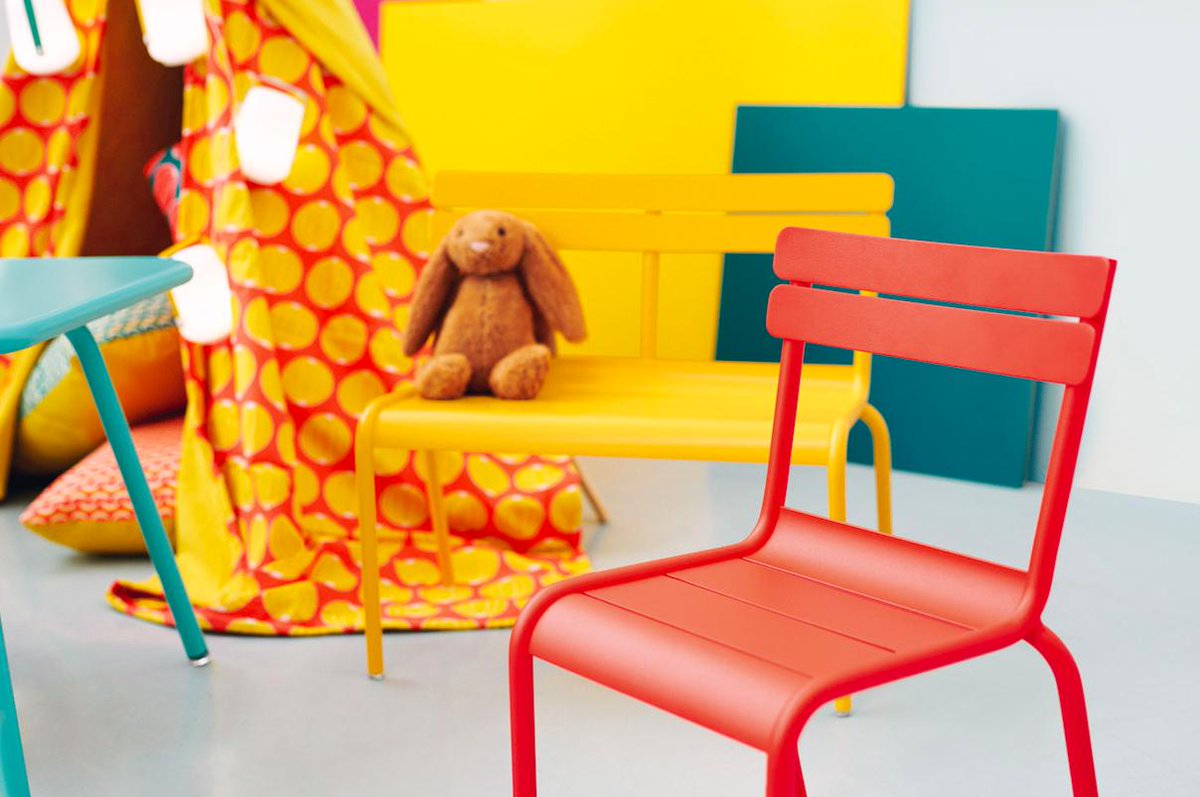 S2H Communication is honored to announce its latest collaboration with the leaders in outdoor furniture design @fermobUSA.  #fermob #france #outdoor #furniture #patio #garden #accessory #collection #terrace #balcony #design #decor #outdoordesign #s2hcommunication