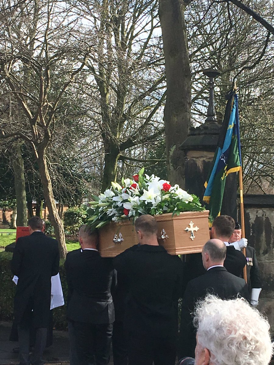 MajorXen's tweet photo. Gordon Banks RIP https://t.co/87ltZpPQFx