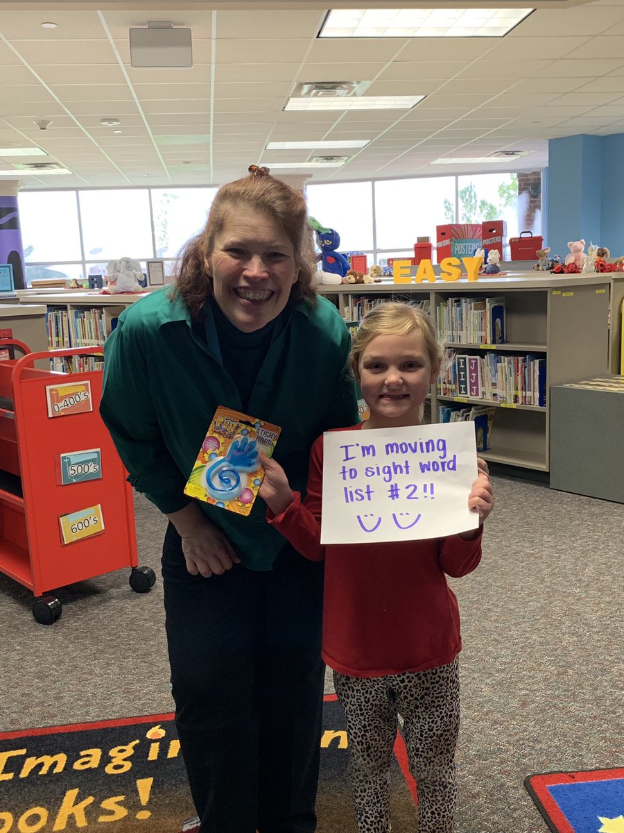 csferguson's tweet photo. Monday morning celebration!!!! 🎉 Thanks @Muellerlibrary1 for helping us celebrate!!! https://t.co/SNev7nfg0S