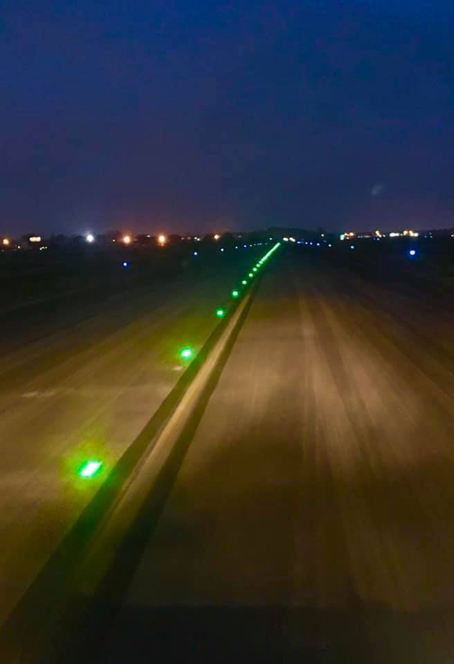 La_DOTD's tweet photo. #MultimodalMonday Houma-Terrebonne Airport taxiways now have solar powered LED reflectors, thanks to a grant from DOTD Office of Multimodal Commerce-Aviation Division. #MultimodalCommerce #Aviation #GA_Airports #HoumaTerrebonne #LaDOTD https://t.co/rMqufMefGw