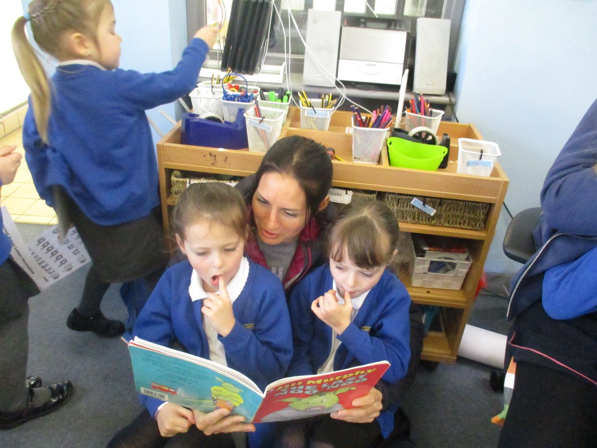 uphillvillage's tweet image. It was wonderful to see so many parents in school this morning reading with their children. Thank you for coming to share a book with them- they really enjoyed welcoming you into their classrooms. #supportiveparents #readingforpleasure