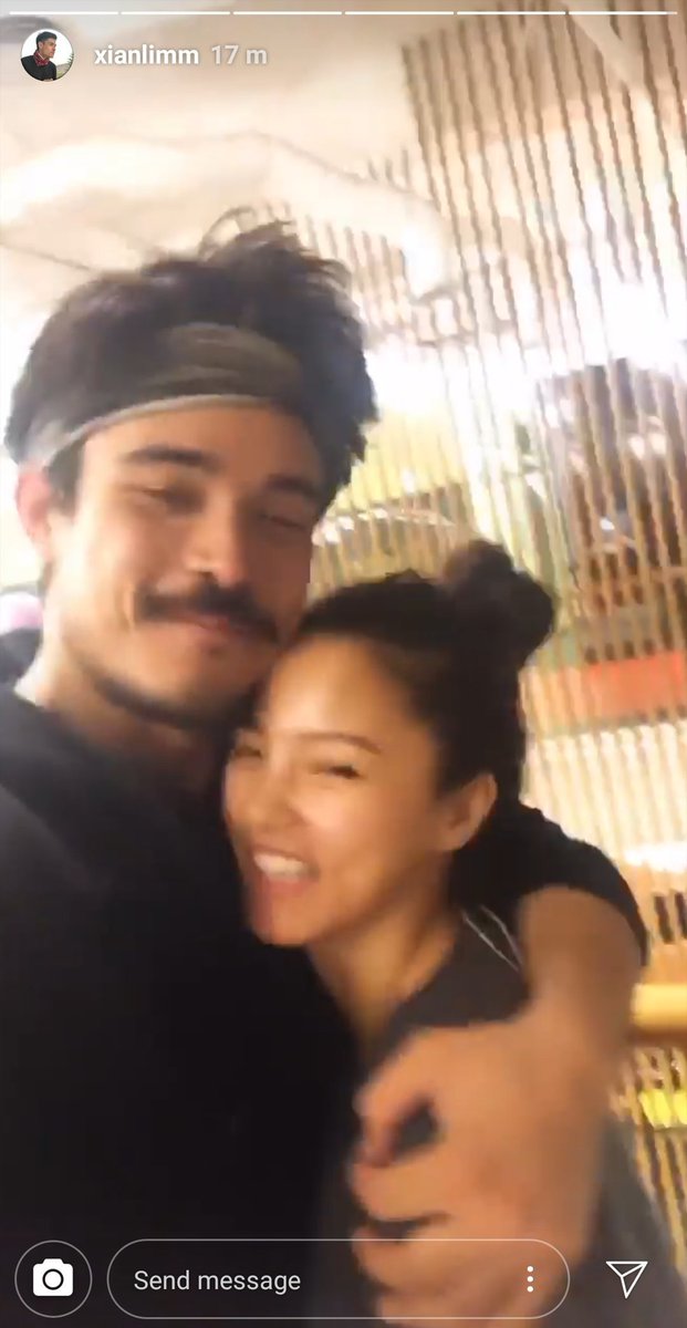 seryemmm's tweet photo. Ang tagal kasing dnagkita kaya sobrang miss Ang isat isa, d kasi sanay na magkahilay na ganon katagal!! https://t.co/LR1pZFnQG6