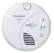 _markberney's tweet photo. Has the cold weather motivated you to travel somewhere warm? Why not pack a working #SmokeAlarm #COAlarm It might be the best travel insurance you ever need.  @TwpofScugog https://t.co/e7LrJ2ehUH