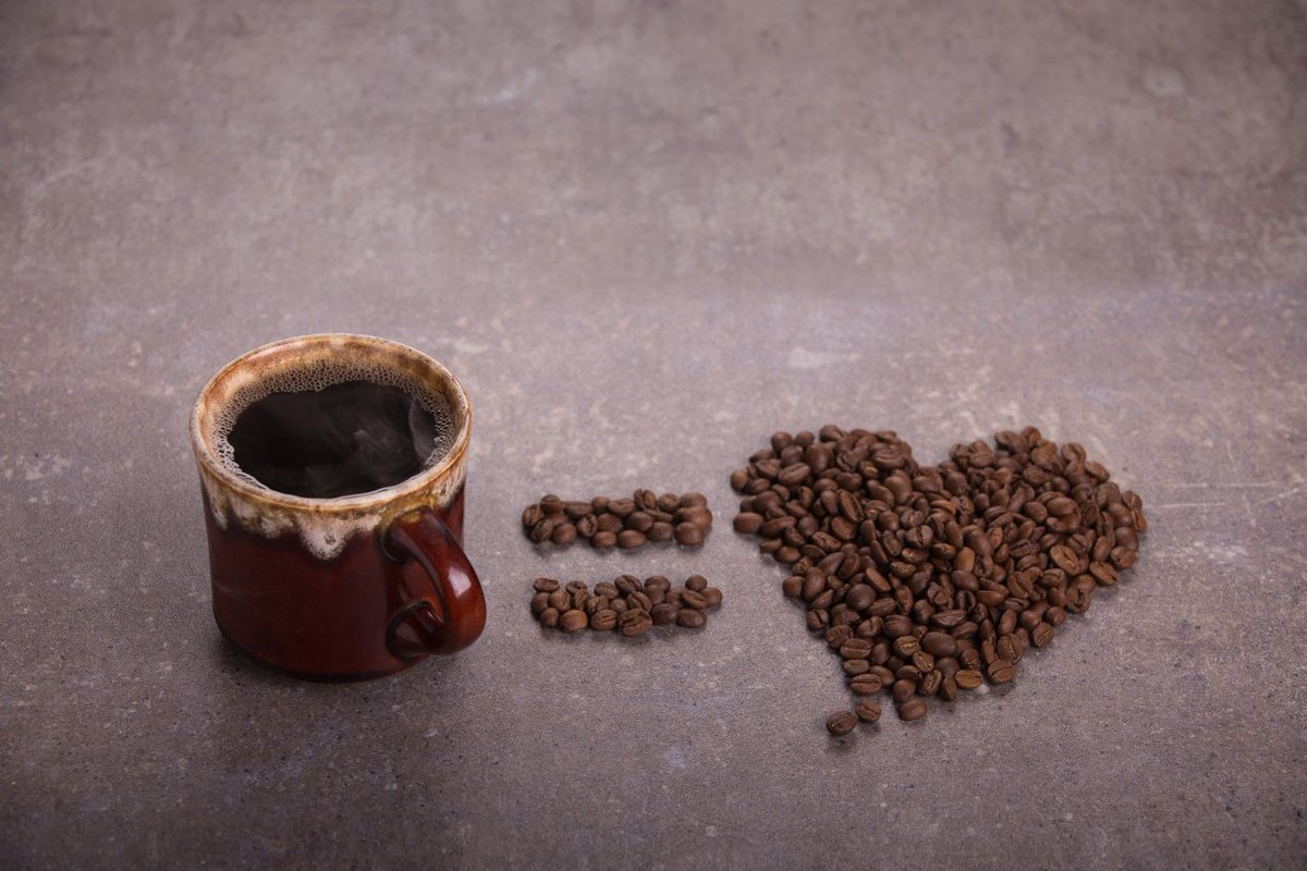 Coffee isn't an addiction...it's just a committed relationship. 😊 Happy Monday, here's to a productive week!

#monday #coffee