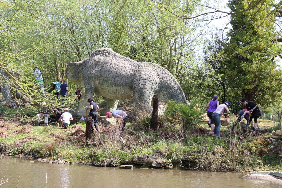 cpdinosaurs's tweet photo. Would YOU like to help us with our Palaeo Planting Project? Sign up at https://t.co/LJ5Z4h2XpO
Next session is Sunday 24 March: "Spring is Springing" π±
ππ¦
https://t.co/QTizTmO9ZA https://t.co/465bZasFvD