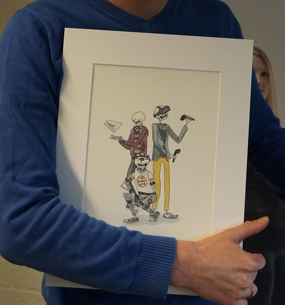 BMSLAB_UT's tweet image. Really happy to see our office getting more artsy! Thanks a lot @doremiek for the effort of making such a creative masterpiece. We appreciate it 🌹 

#hightechhumantouch #art #bmslab #utwente #research #virtualreality #vr #univeristy #research #empatica #eyetracking