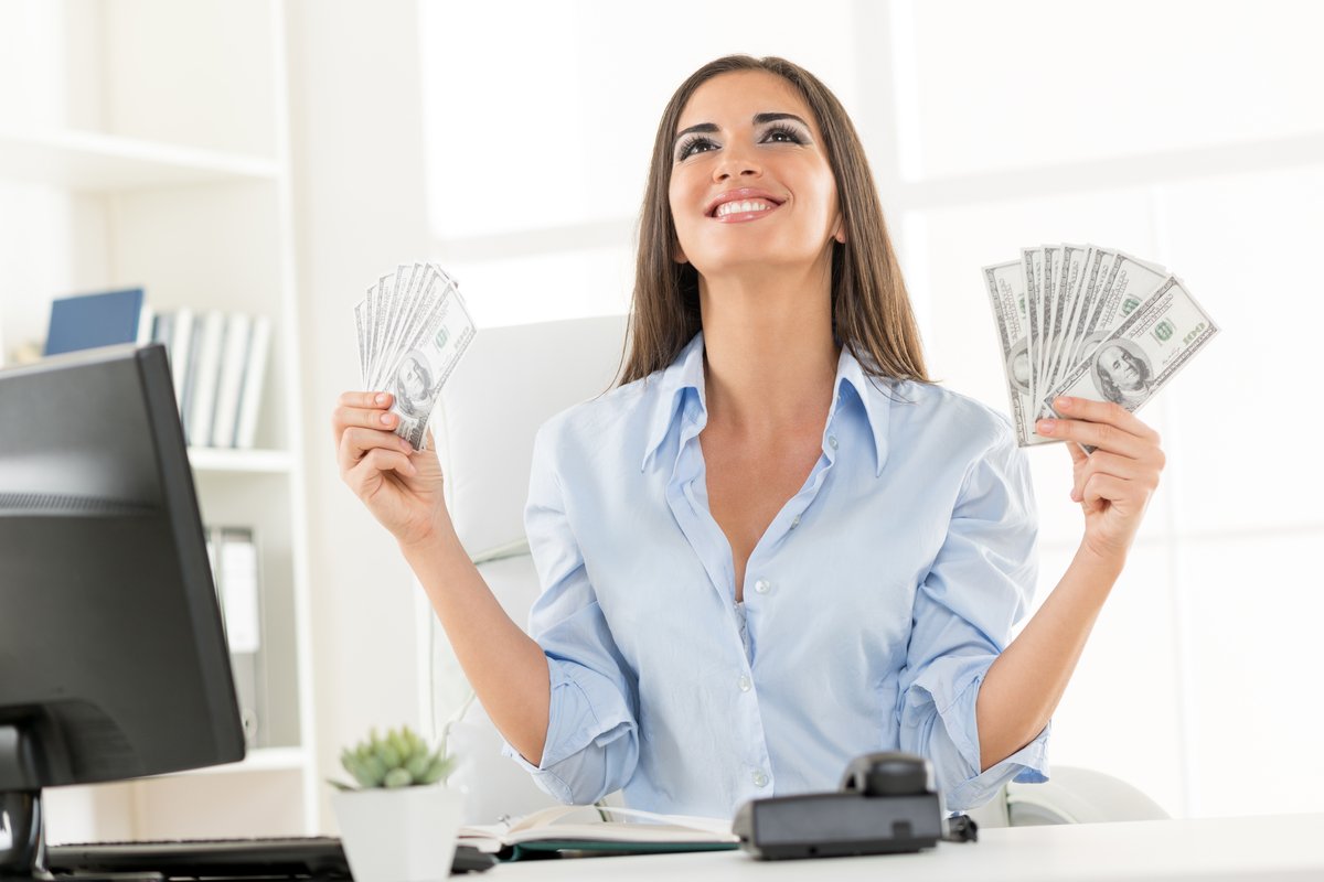 ShiftProcessing's tweet photo. High risk business owners: Did you know you can almost completely eliminate your processing fees with a cash discount program for high risk businesses?Accept credit cards at the point of sale with next to no fees for your business! The solution is here! https://t.co/KL2mKRfWoN https://t.co/D0ntu6ObMt