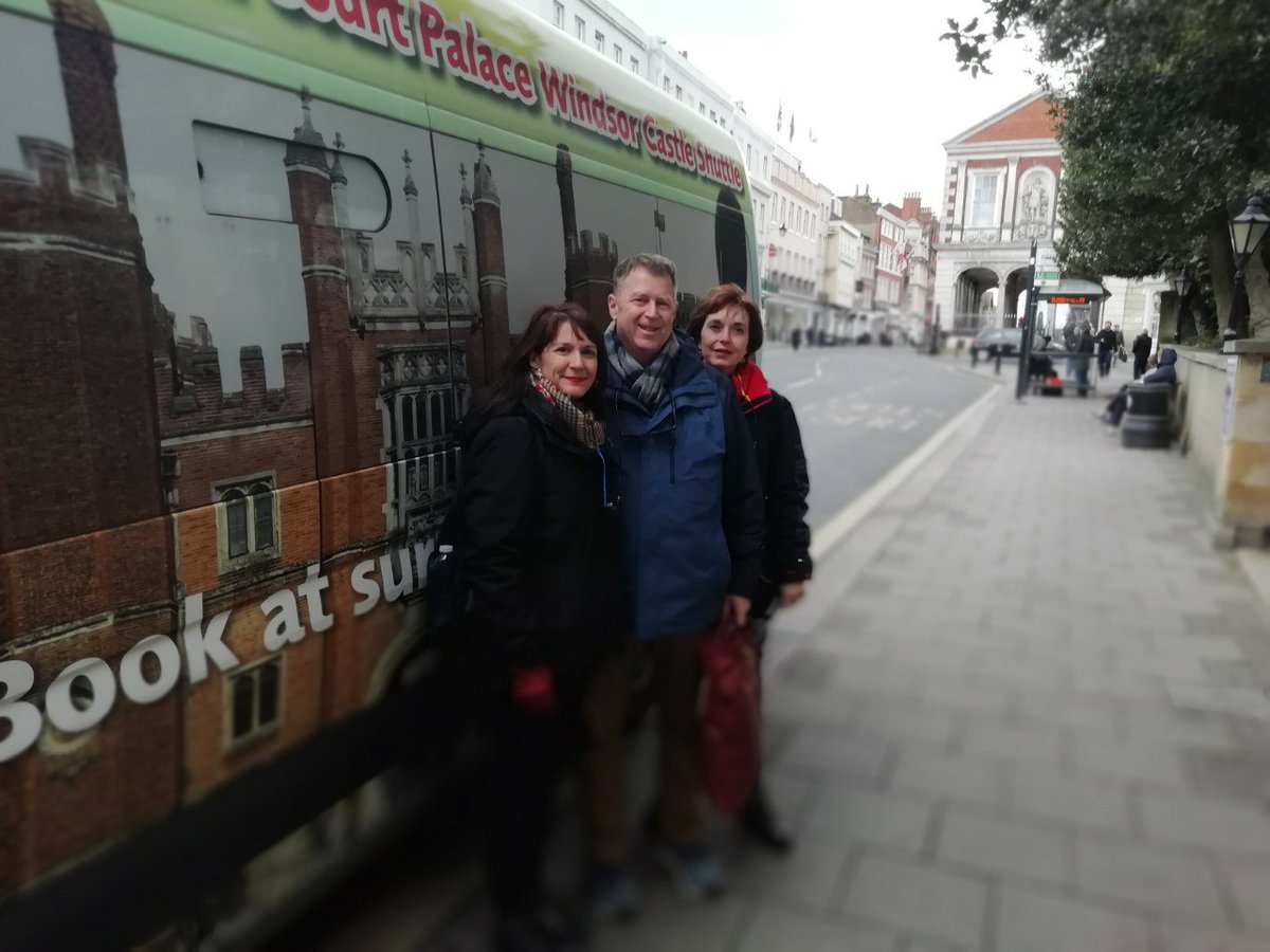 Tourshuttle's tweet image. Wonderful to start the 2019 season on The Shuttle with so many bookings!  We have already enjoyed the company of people from Germany, Australia and America.  Great to have everyone on board.  The Blackwood family arrived early today and couldn't resist a photoshoot!  #visitlondon