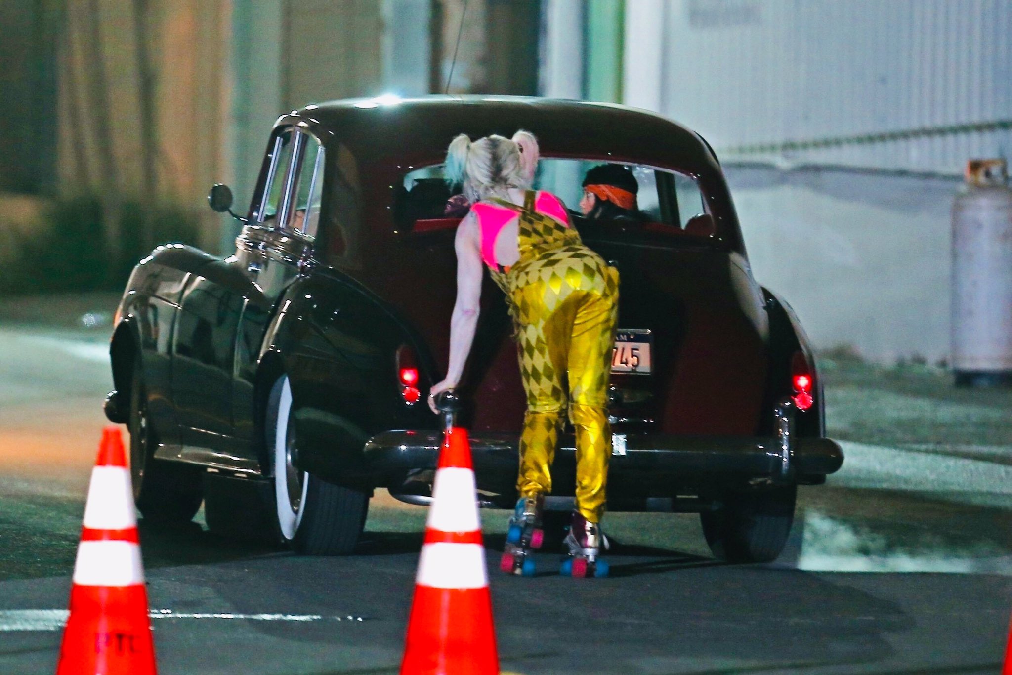 D00x6K_WkAEiWoY?format=jpg&name=4096x409