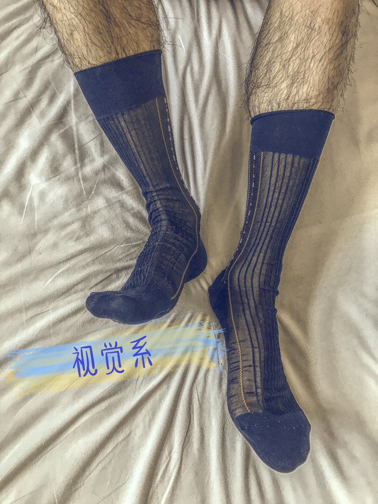 lovesuitD's tweet photo. 分享我的大毛腿…… https://t.co/iBQSVp64WG