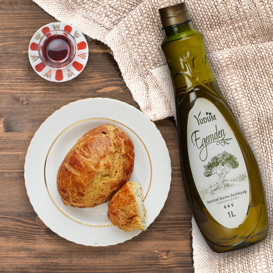 Poğaça da bile yeşillik olsun diyenler için; Dereotlu Peynirli Ev Poğaçası tarifi de Egemden! 😉🍞
Tarif için hemen tıkla ->
youtube.com/watch?v=9nYFg2…

#EgemdenTatlar #DereotluPoğaça  #YemekTarifi #Egemden