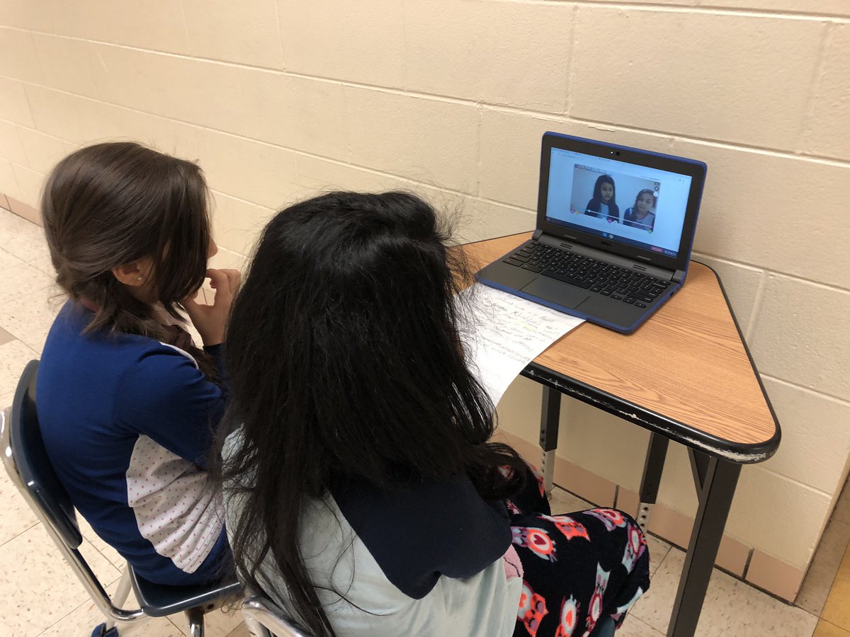 MrsFox209's tweet image. Using @Flipgrid to record our Severe Weather reports! We can use what we’ve learned in our TCI Weather Unit and apply it creatively into real-world scenarios! #CRidgePride #cridgeprideFLC #TCIscience