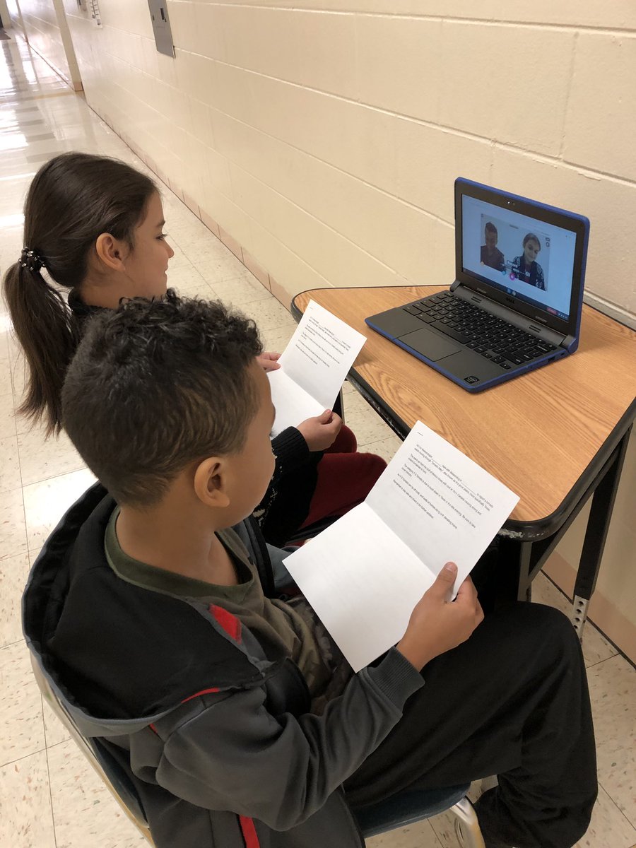 MrsFox209's tweet image. Using @Flipgrid to record our Severe Weather reports! We can use what we’ve learned in our TCI Weather Unit and apply it creatively into real-world scenarios! #CRidgePride #cridgeprideFLC #TCIscience