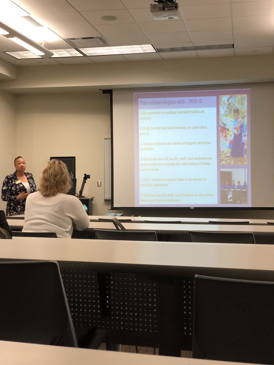 ReneeFlow1314's tweet photo. Dr. @tonirobinson777 presenting on Creating a Culture of Care and Compassion. @northlakenow #PDD2019 https://t.co/6IeznAhdOC