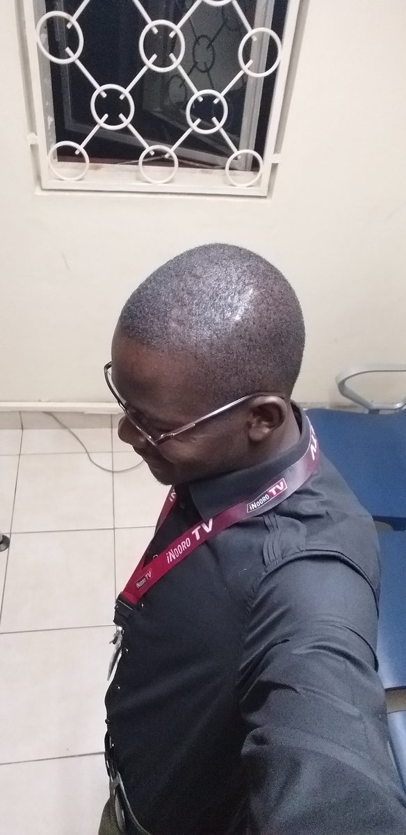 Mukuyuni001's tweet photo. #Rengecha khu Sulwe FM starts officially. Tune in and drop your requests and shout outs. Keep.talking @SulweFM @skisondio @vincentateya https://t.co/kcjCqVVTVO