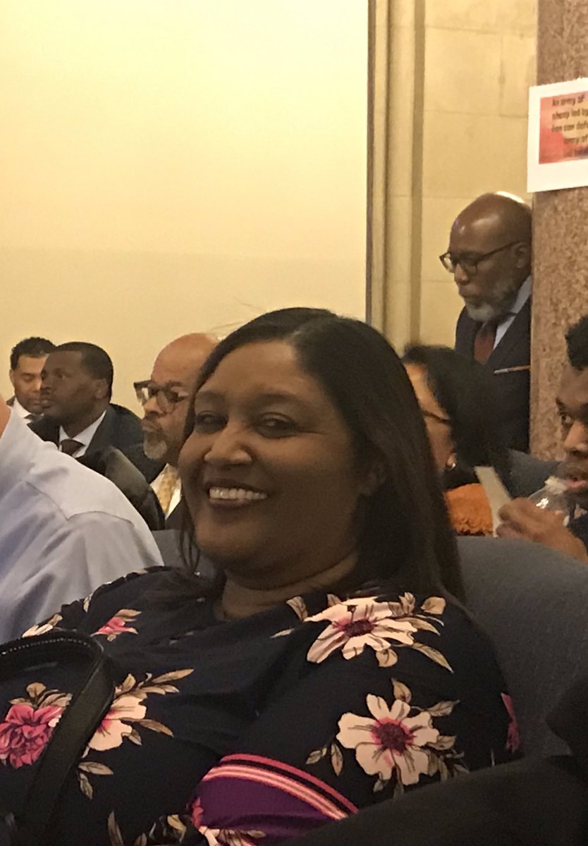 TPaulin_BKNHS's tweet photo. Back with my #ThatsMySup throwback series: I was at the 2/28 screening for #TheInfamousFuture to acknowledge and celebrate the work of @EAFNYC when I see #ChampionForChildren @ExecSuptKWatts as always ready &amp;  present to advance this vision of success for our young men- https://t.co/4pJdIpEd4h