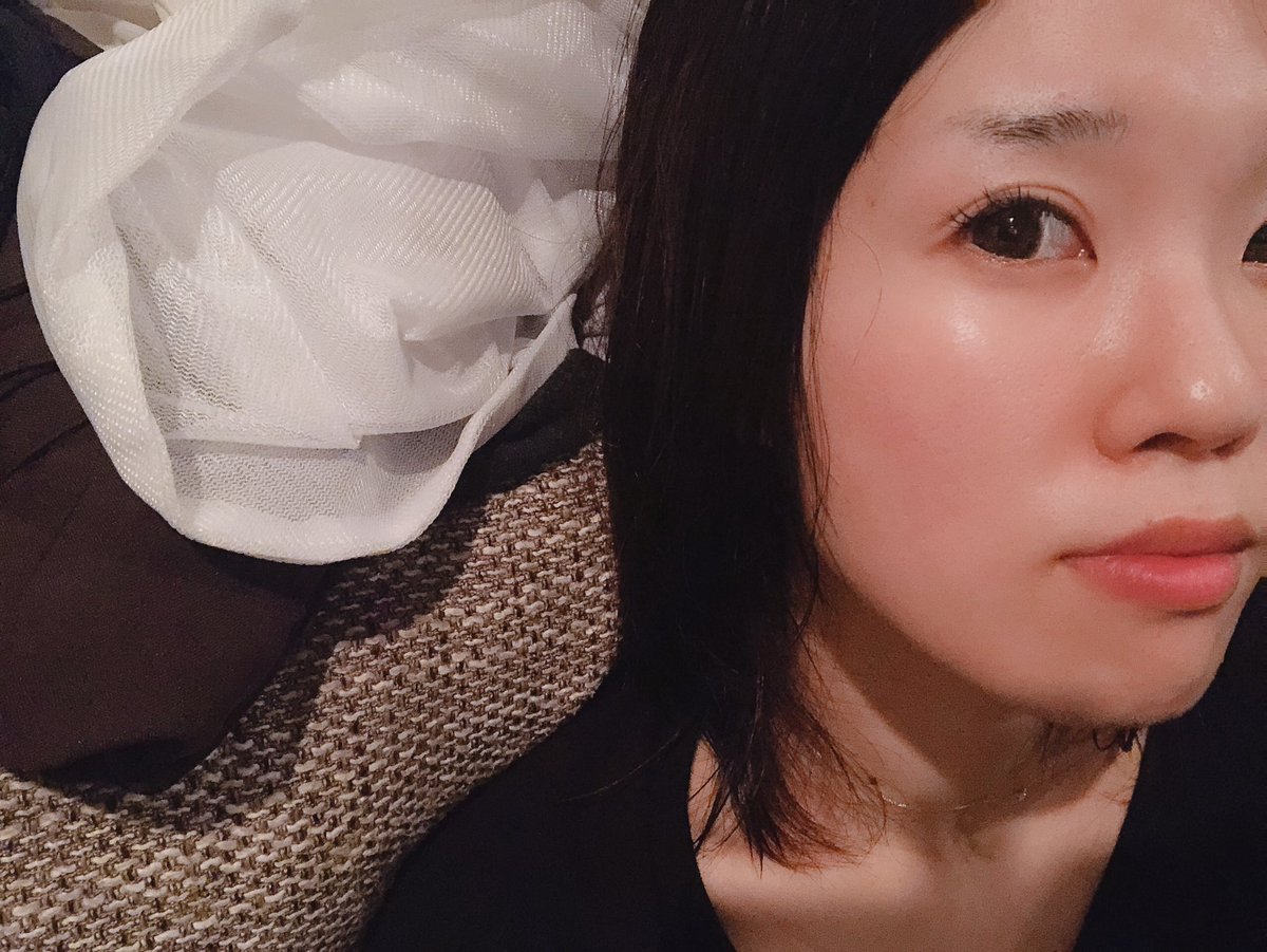 眉毛が早く伸びる方法