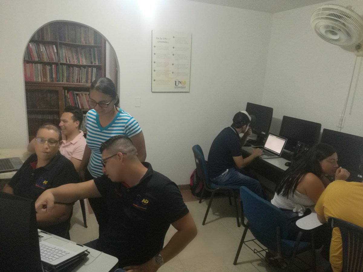 HolgunPrez's tweet photo. El @unadceadyopal de nestra @UniversidadUNAD en prácticas de Ingeniería de las Telecomunicaciones. @HaroldEsneiderP, @Alex_AparicioR, @figueredo_john, @MadelRosarioMVZ, @ClaudioCamiloG1, @jaime, @RedEUNAD, #VidaIniversitaria, #EnsamblePC2019 https://t.co/EuYtOeGA82