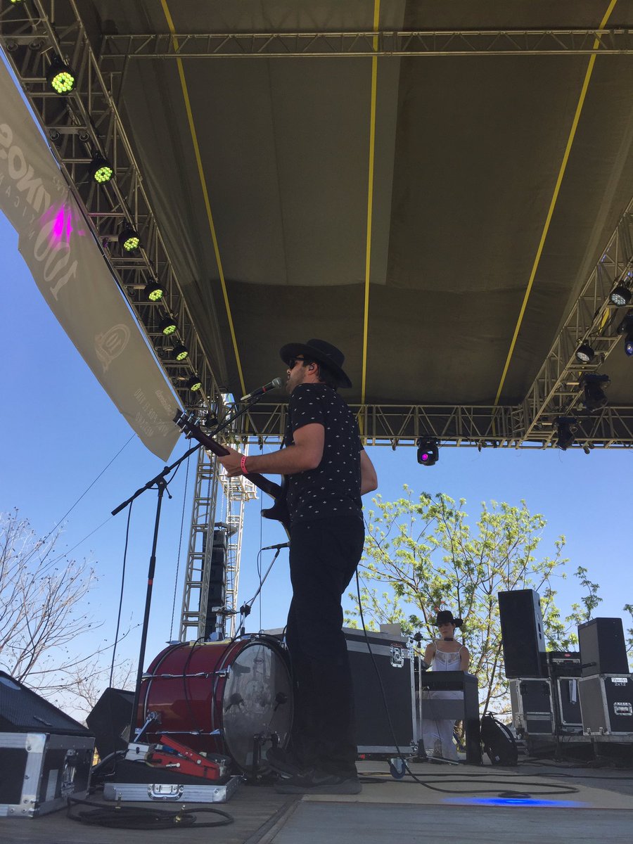 mikesierraa's tweet photo. Segundo día de concierto en #viñedosLaRedonda #100vinosmexicanos (solo probamos unos cuántos) Gracias 🙏 @sierrarojaduo @vinoslaredonda #mikesierra #classicalcrossover #livemusic #concierto https://t.co/iF6sX43qgh
