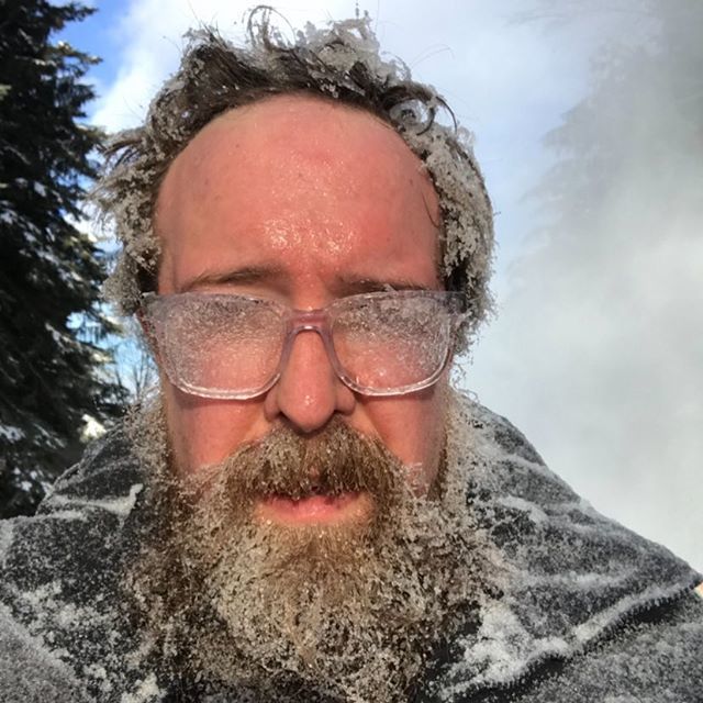 ActionClose's tweet image. Felt cute, might delete later. Idk. How’s your Monday going? ift.tt/2ELWvc3