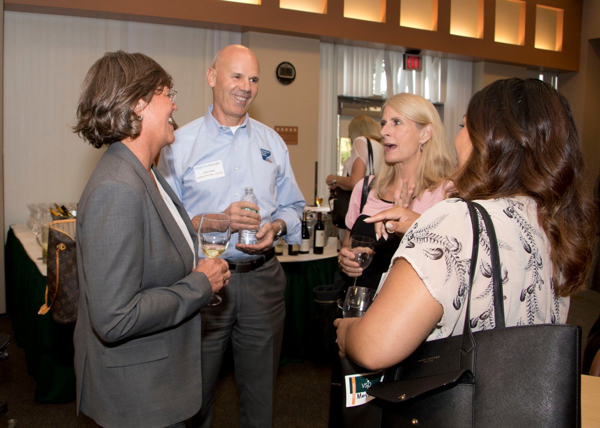 Join us for our Metro Chamber After Hours Mixer on Thursday, March 7th at 4GPM! Network with fellow &amp; future Metro Chamber Members while sipping on locally produced wine from our 2018 Small Business of Year, <a href="/MuddyBootWine/">Muddy Boot Wine</a> Small bites also provided. RSVP: business.metrochamber.org/events/details…