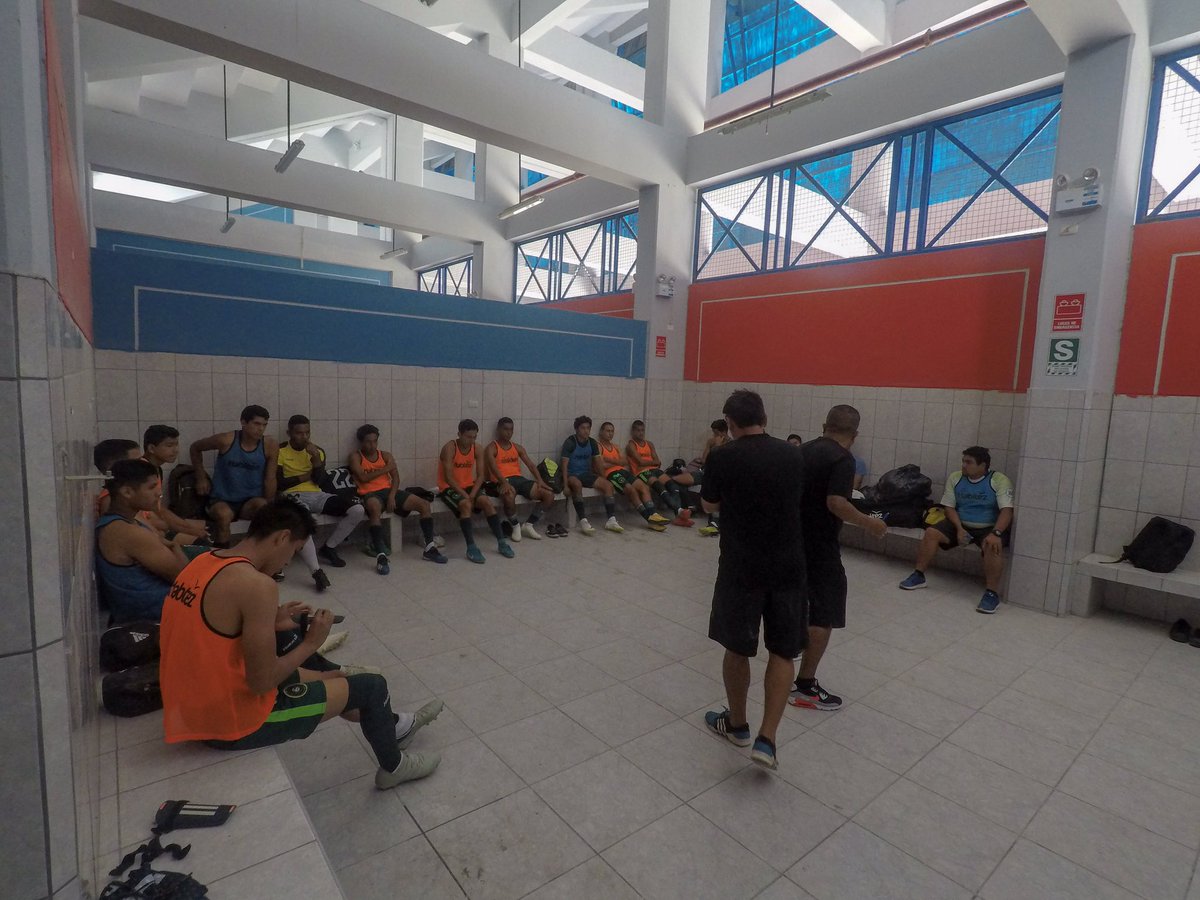 PirataFC2019's tweet photo. TODO LISTO 🔥
————————
La reserva ya se encuentra calentando para el partido de las 12:30! 

VAMOS MUCHACHOS, VAMOS FAMILIA 💚

🖊Déjale tus mensajes de apoyo en los comentarios 

#vamospirata #orgulloleonardino https://t.co/3eeu7QL424
