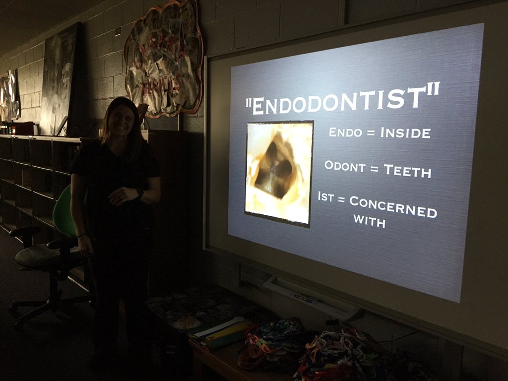 MrsTinderClass's tweet photo. Learning about amazing, interesting, and some really gross, dental specialties with Endodontist Capt. Dr. Prescott. @CESLibrary2 @CuringtonElem @BoerneISD #curingtonstrong #cesadventureawaits https://t.co/0bNSrZp908