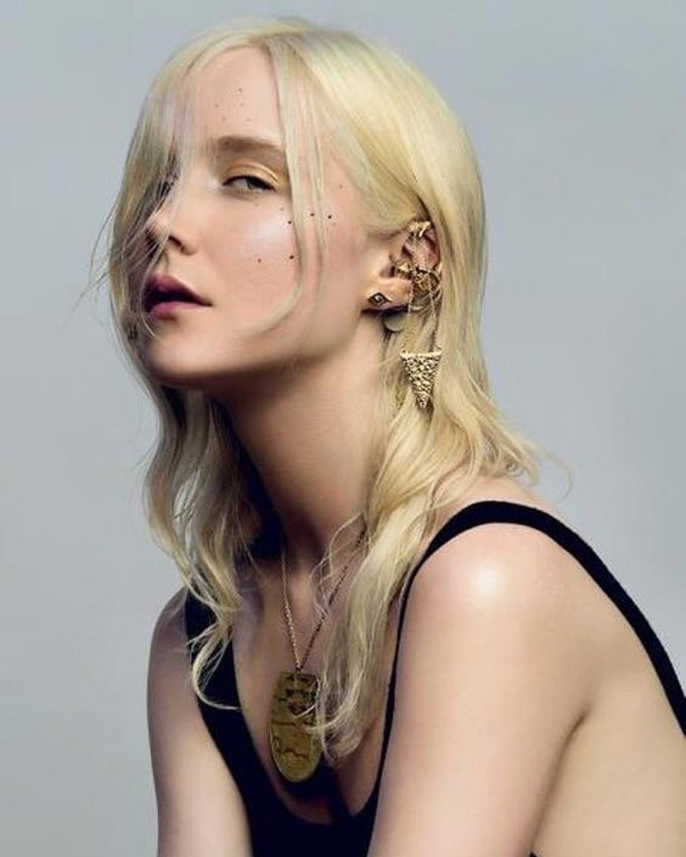 KoralShops's tweet photo. Find this perfect piece of high fashion jewelry at @I_O_Domani ! https://t.co/mgiUkNLtzk