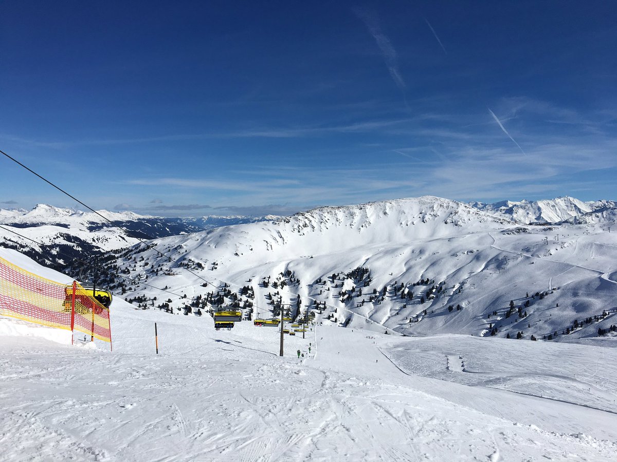 SkiTaf's tweet photo. #HalsburyPhotoComp @HalsburySki @Wildkogel_Arena https://t.co/S7SoOKEbUe
