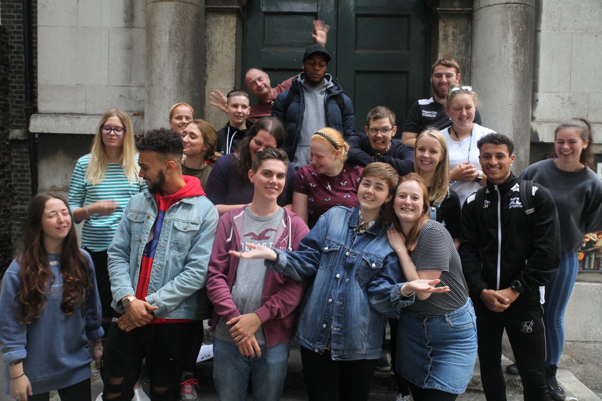 xlplondon's tweet photo. The sense of community and family is already well established and I can truly say that I have made some great friends here!
Dougie #Islington @xlpgapyear Student
https://t.co/ndd1TeJzde
#MondayBlues #MondayMotivation #YearOut #XLPStudentTakeover https://t.co/7OyDhbCRys