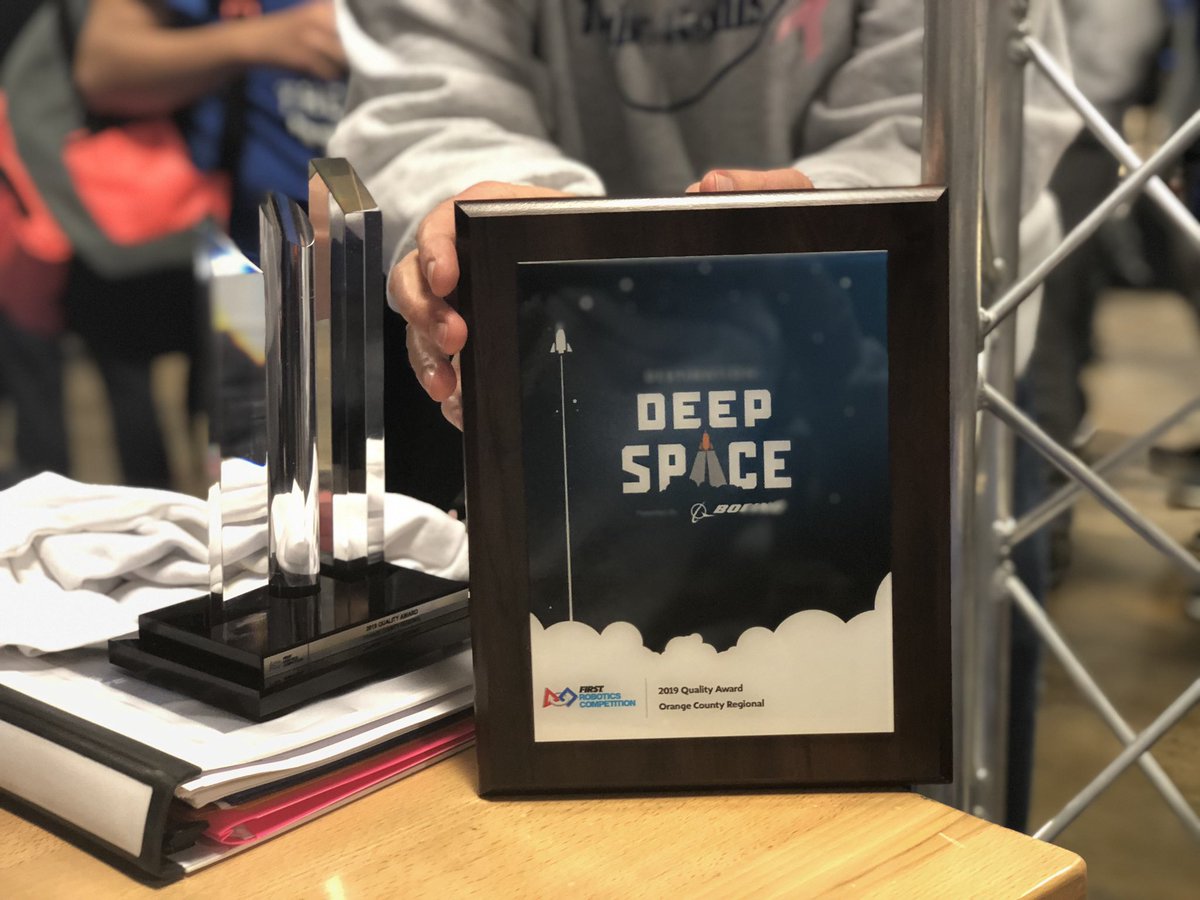 At the Orange County Regional we were given the Quality Award 🎉
#frc1160 #firstoc #first2019