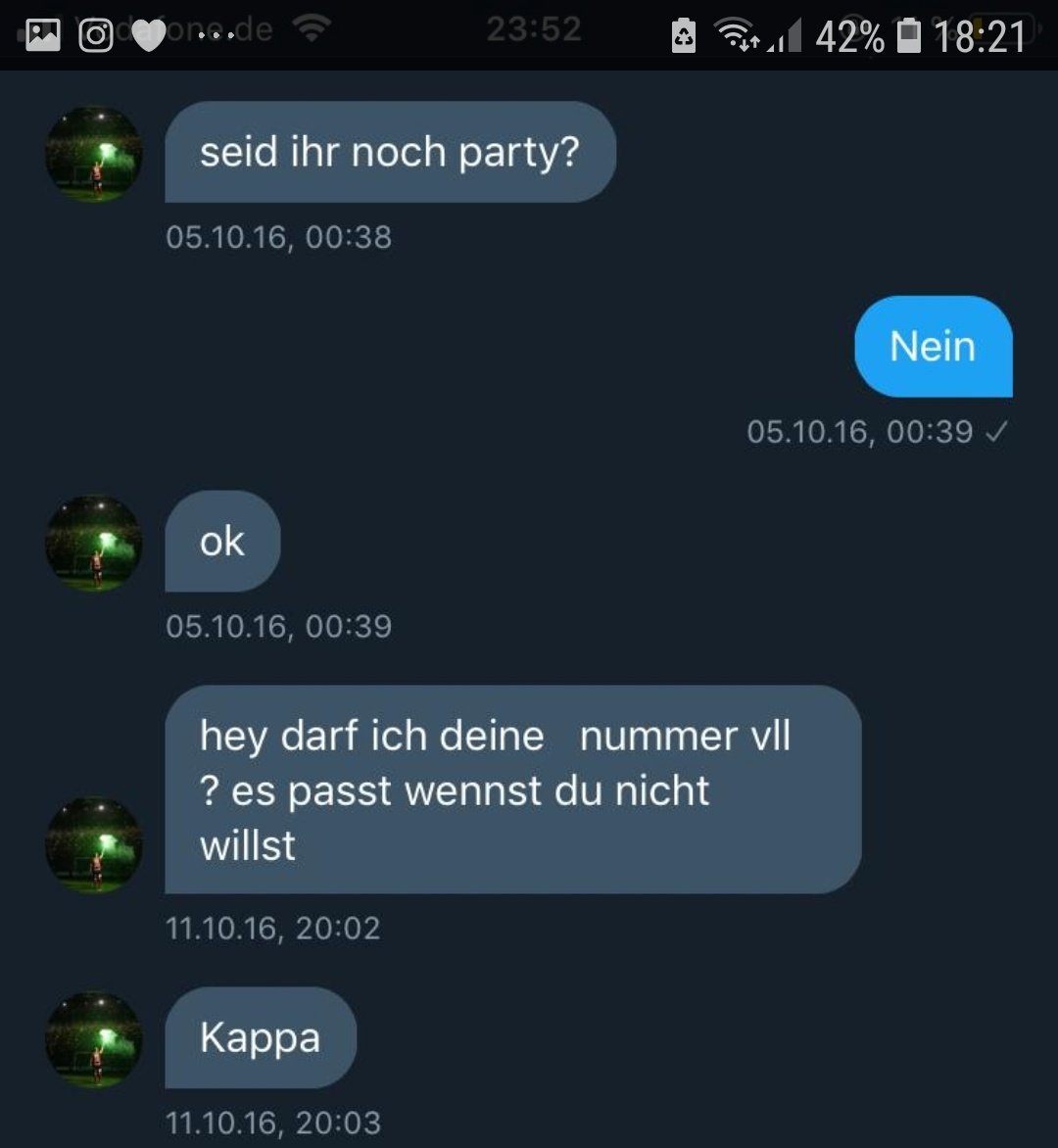 GQKUU's tweet photo. kleiner reminder wo manubambi bei @TiL3xX in dms gebeggt hat:) https://t.co/A9rTCEDHRf