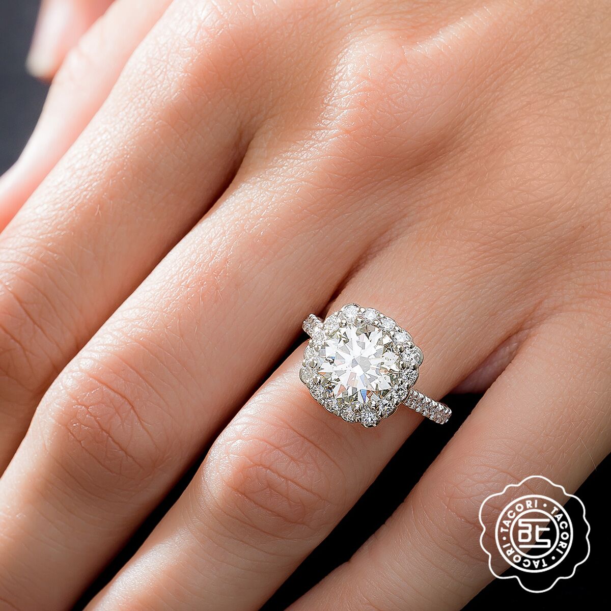 SkaneatelesJ's tweet photo. This special @Tacori ring was customized with larger #diamonds and more diamonds on the Bloom, delivering a bigger and more diamond intense Bloom to give you that extra #sparkle your finger deserves. 💎💎💎 #MondayMotivation https://t.co/lMVGvSDZrh https://t.co/HNVjQQGUw3