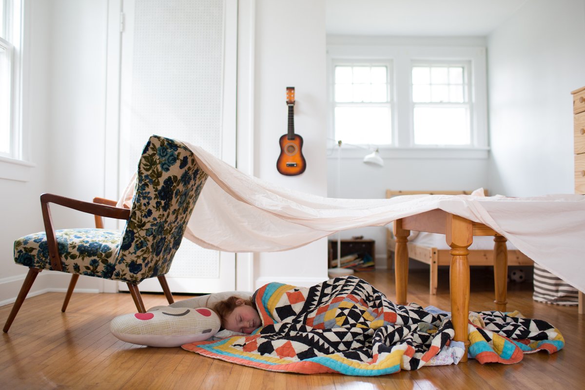 shutterstockDE's tweet photo. #OffsetArtist Spotlight: Suzanne Gipson ist eine Lifestyle-Fotografin, die sich auf Kinder und Familien spezialisiert hat und wunderbare Augenblicke in ihren Bildern festhält: https://t.co/5UE4pmlKsH #OffsetImages https://t.co/8JwFWCjKCe