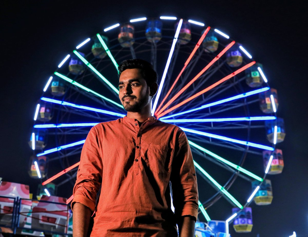 BhautikVekariy6's tweet photo. #funfairphotography #fair #vanitavishram #surat #india #bestshoot #portraitmood https://t.co/JCKJVgnacQ