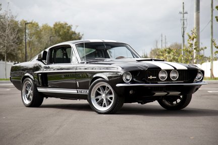 TimePiecePR's tweet image. .@Barrett_Jackson to Continue Fueling Collector Car Trends During Palm Beach Auction bit.ly/2H0qwXR