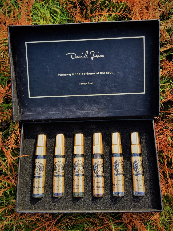 #danieljosier must have travel set