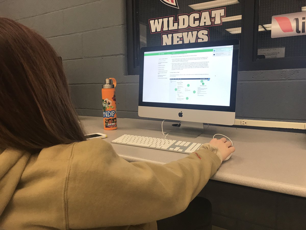 HPRHS_Henry's tweet photo. @HPRwildcats Digital Branding Ss taking flight! @tbriellemorris @Julie_xxoo @Twitter @TwitterMoments @TwitterNYC @Twitter #topo https://t.co/EkNK9F7hYQ