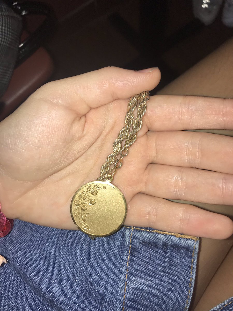 shitkane's tweet image. 🤧🤧🤧