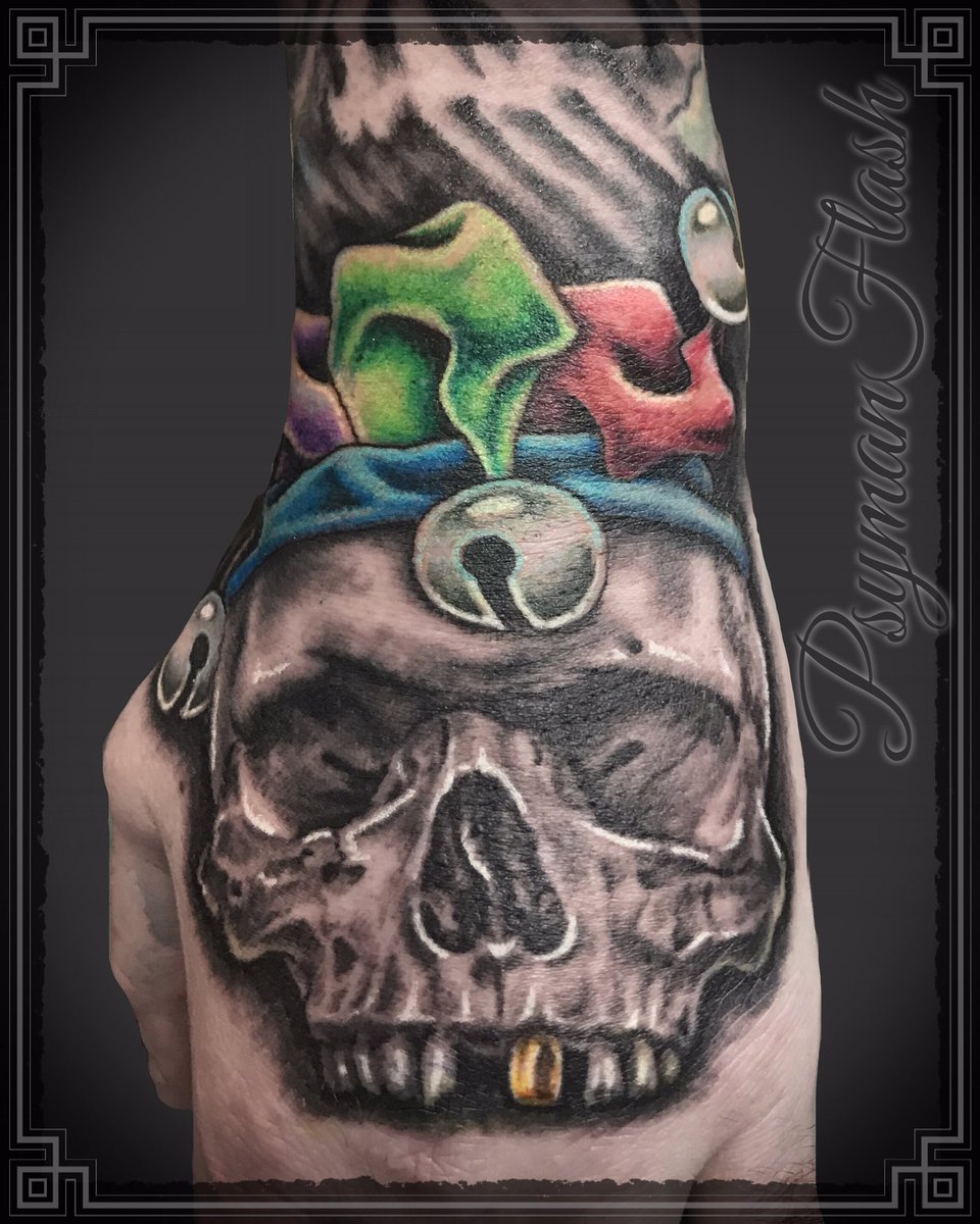 Few recent colour pieces!
#Wonderland #SuperMario #Skullart